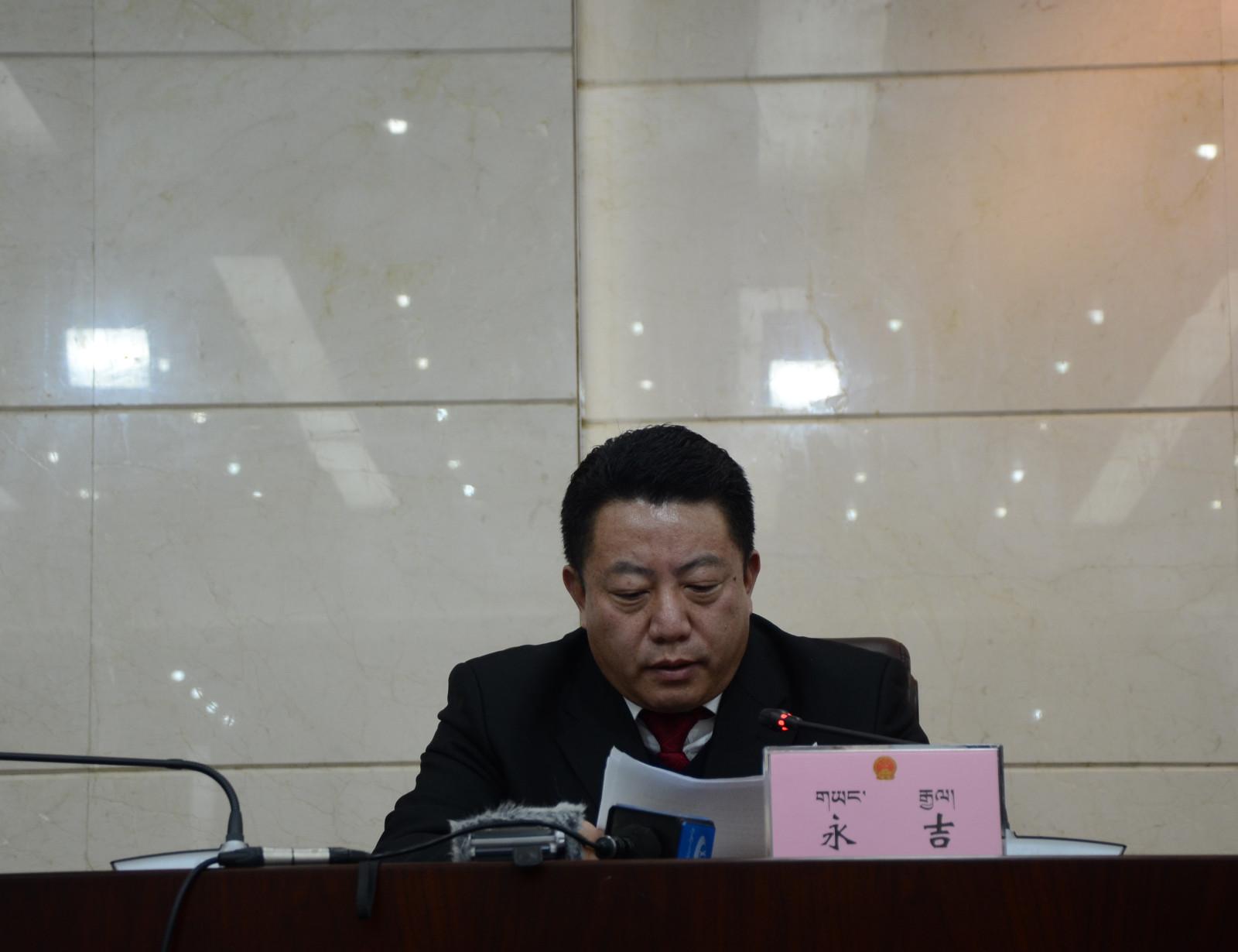 自治區(qū)交通廳常務副書記、副主任永吉.jpg
