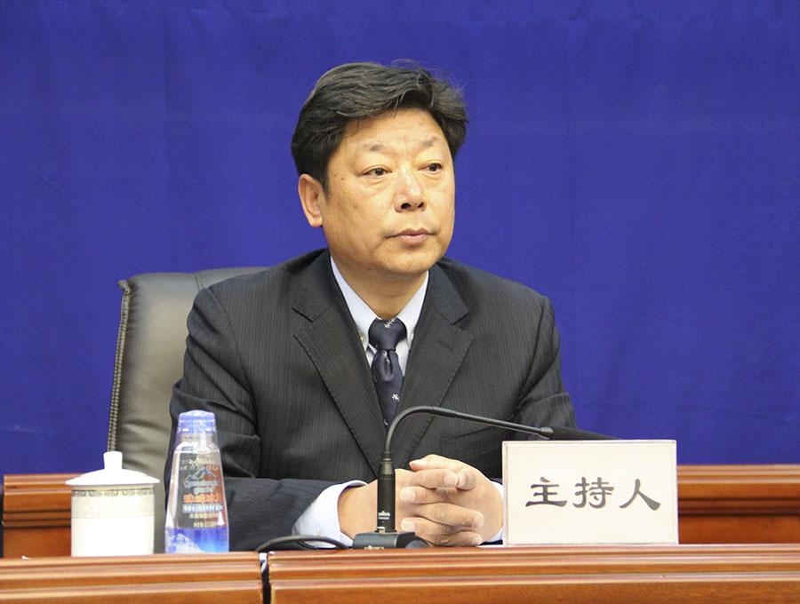 西藏自治區(qū)黨委宣傳部副部長、政府新聞辦主任：晉美旺措.jpg