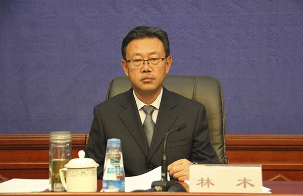 區(qū)農(nóng)牧廳黨組成員、總農(nóng)藝師：林木.jpg