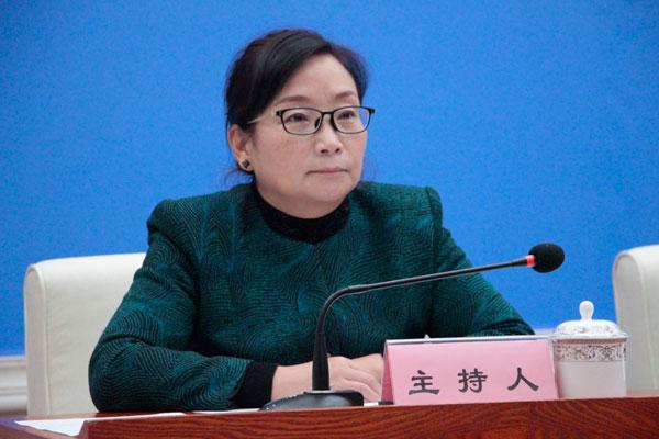 主持人：西藏自治區(qū)黨委宣傳部副部長(zhǎng)、區(qū)政府新聞辦主任-德吉卓嘎.jpg