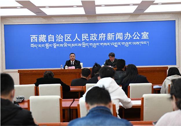 新聞發(fā)布會(huì)現(xiàn)場。.jpg