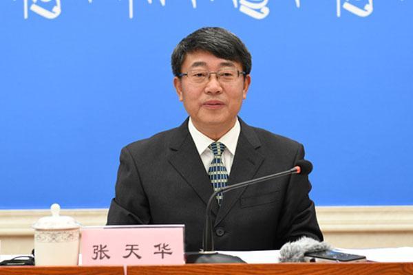 新聞發(fā)言人：西藏自治區(qū)生態(tài)環(huán)境廳黨組成員、副廳長 張?zhí)烊A.jpg